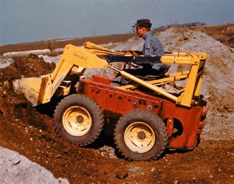 who invented skid steer|first bobcat skid steer.